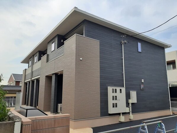 ルナ・コート習志野の物件外観写真